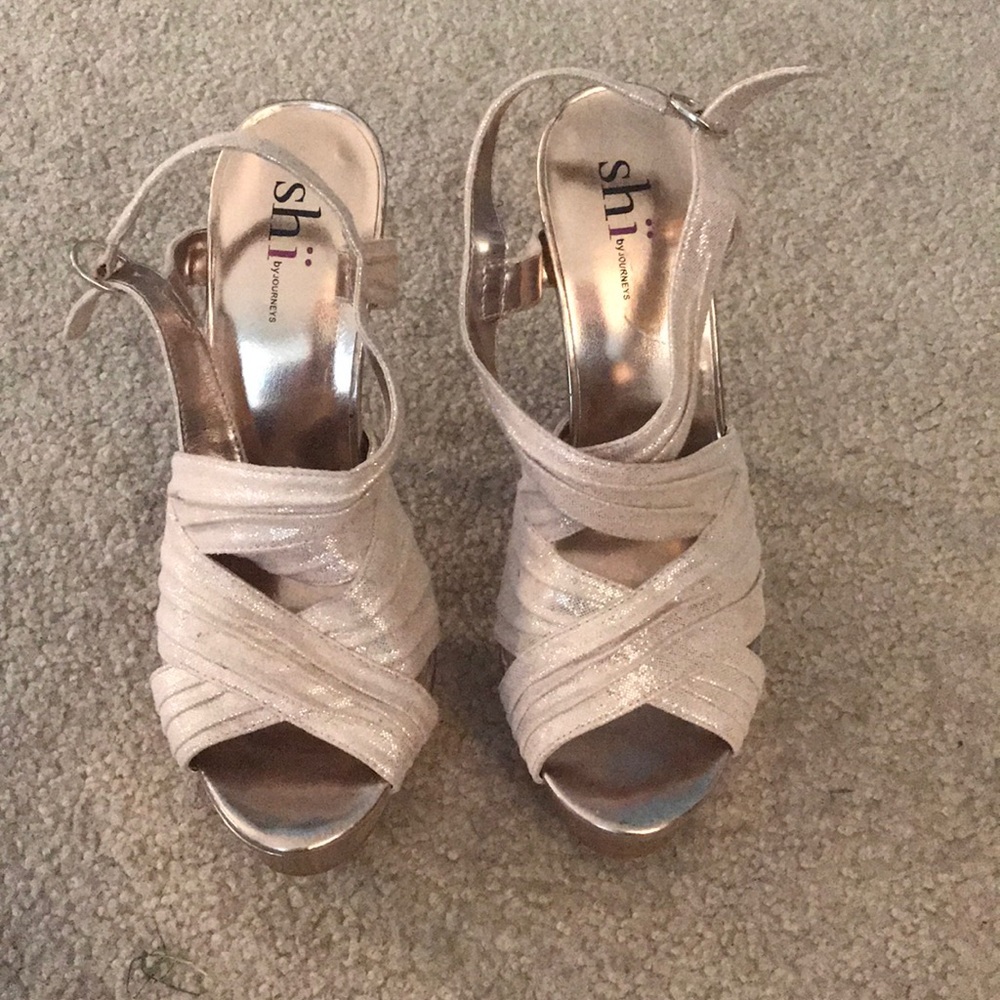 Rose gold high heels with sparkles